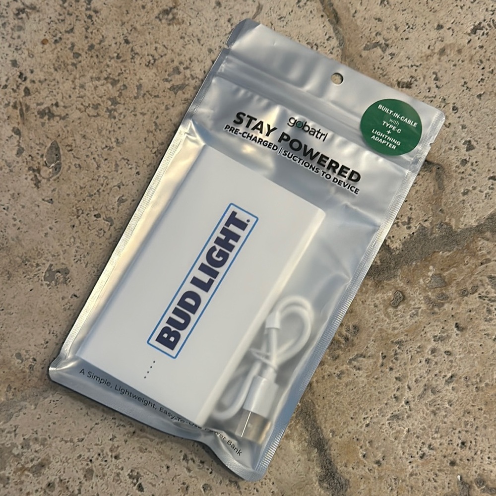 Gobatri Bud Light Power Bank